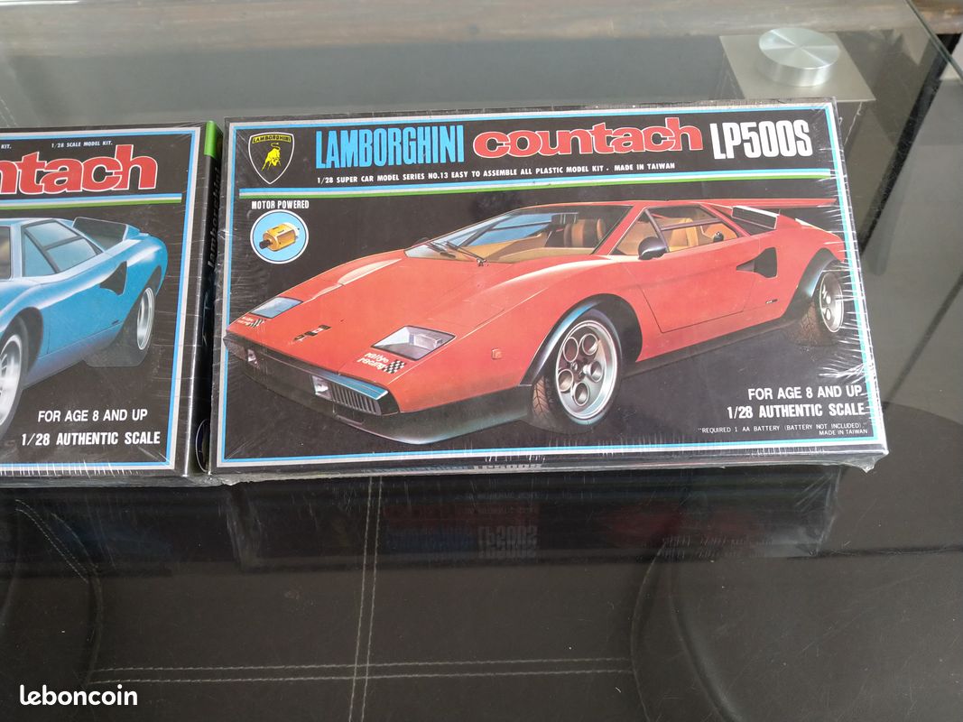 Véhicule En Métal Lamborghini Reventon À L'échelle 1/24eme - Jeux