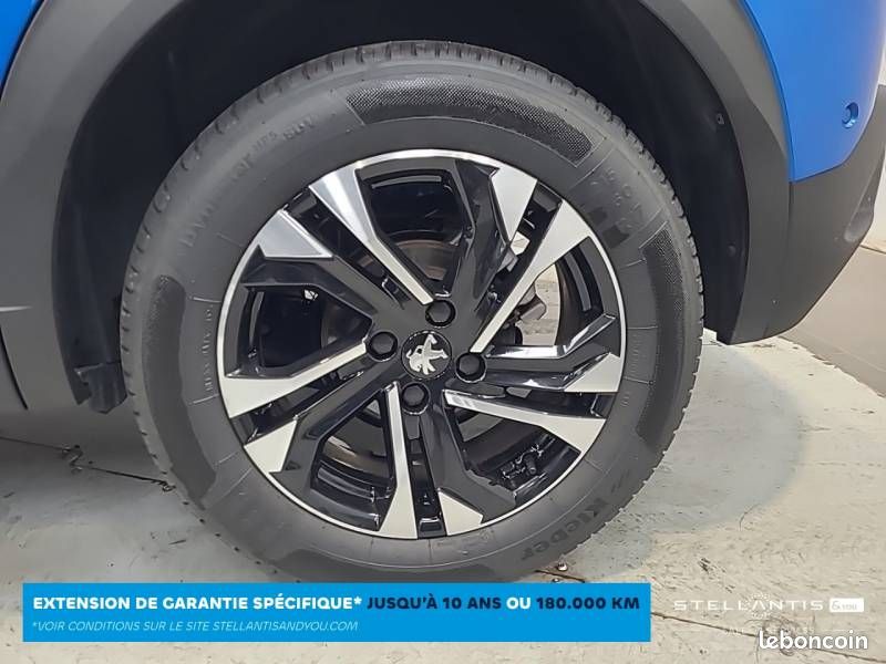 Peugeot 2008 PureTech 130 S&S EAT8 GT (image 16)
