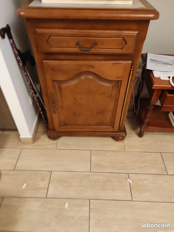 Meuble de rangement (image 1)