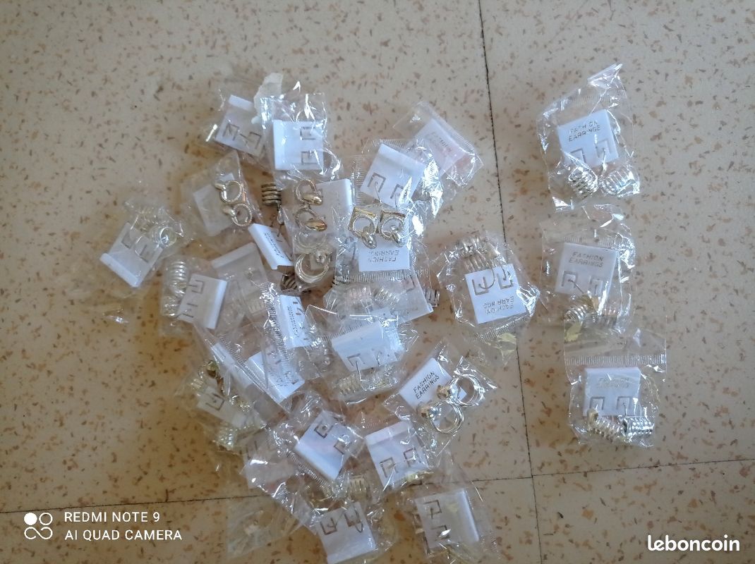 Boucle d oreilles (image 1)