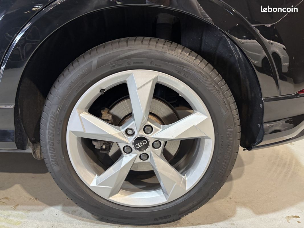 Audi Q3 45 TFSI E 245 S LINE STRONIC (image 30)