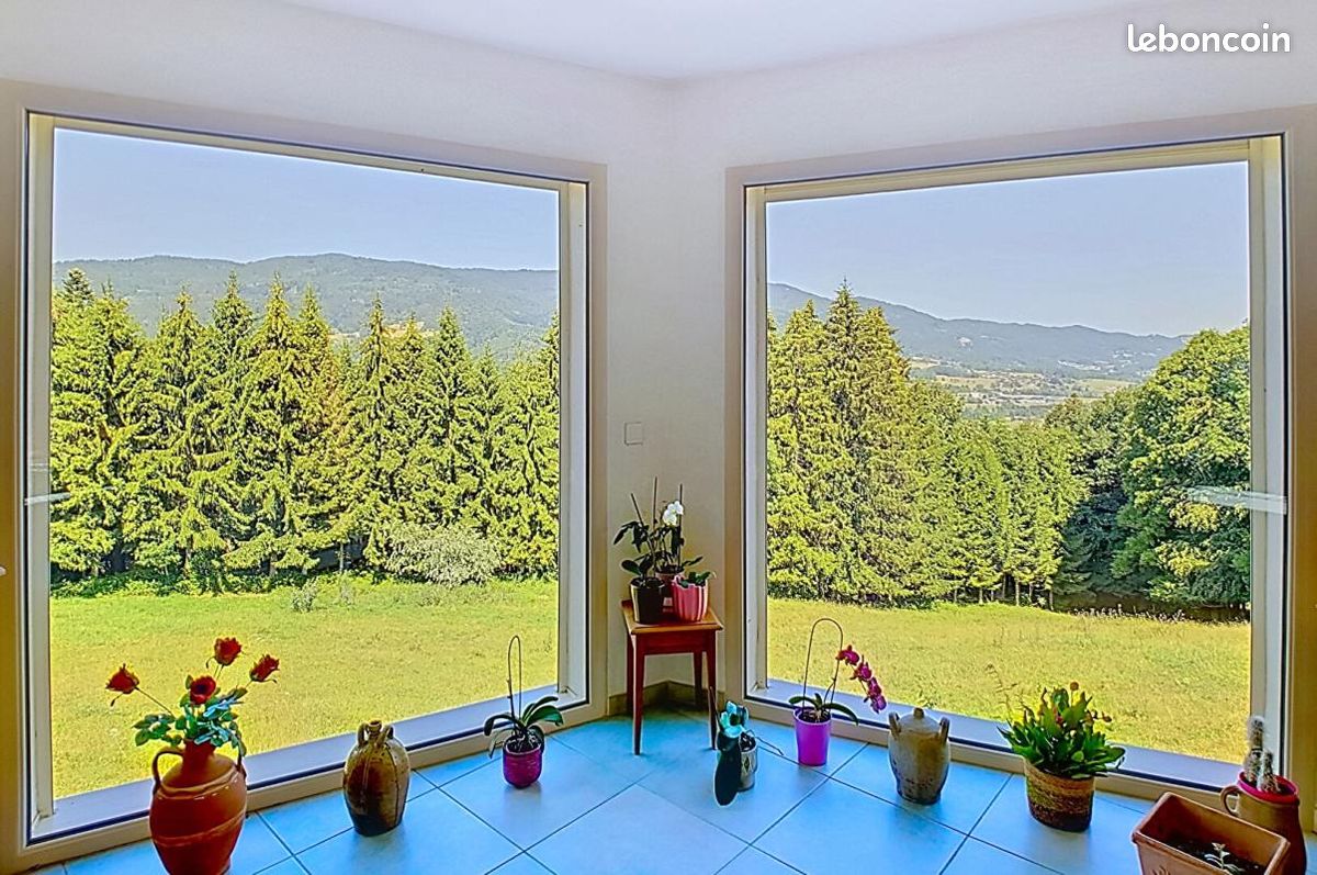 Maison 9 pièces 265 m² · à Saint-André-de-Boëge · 265 m² · 795 000 €