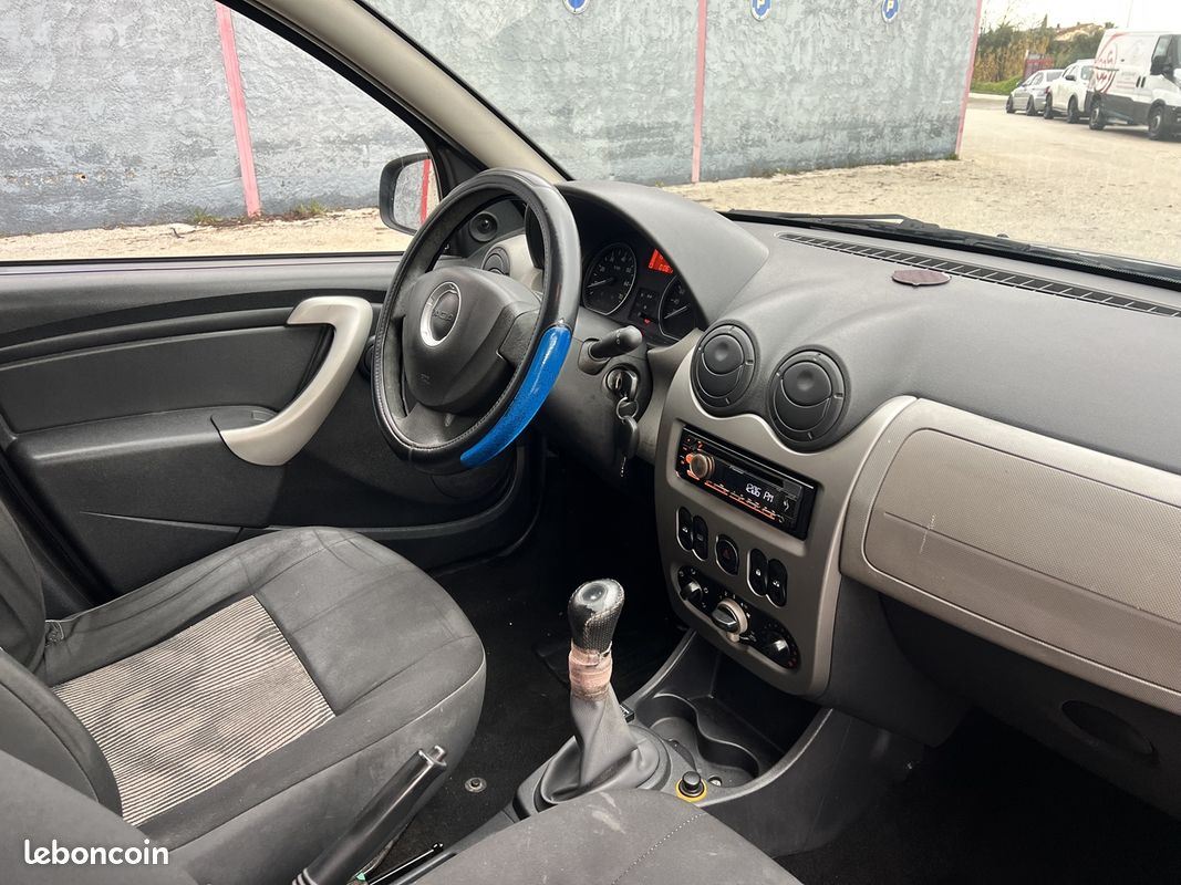 Dacia SANDERO 1.4 MPI 75CH GPL AMBIANCE (image 9)