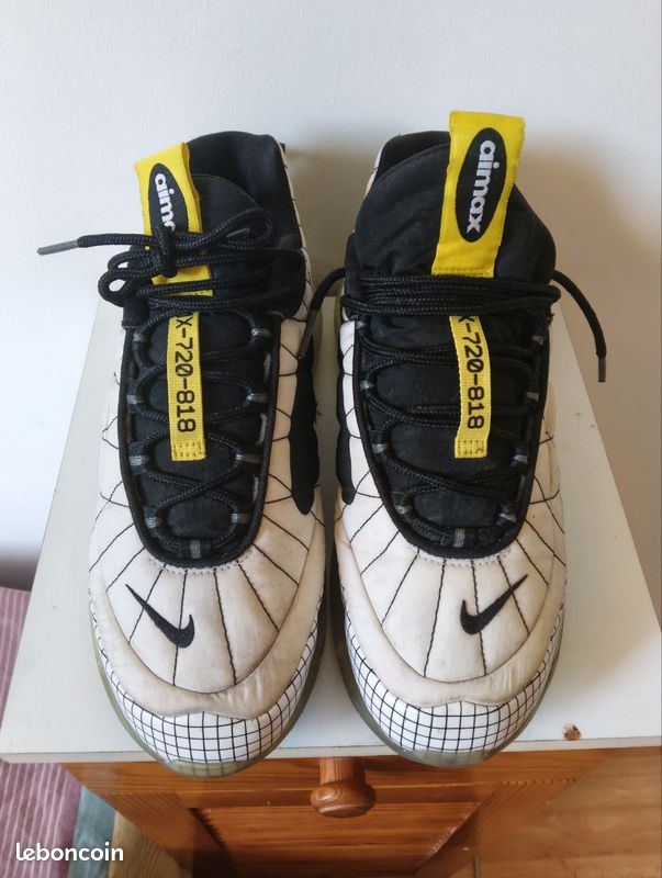 Nike Air Max 720 (43) (image 2)
