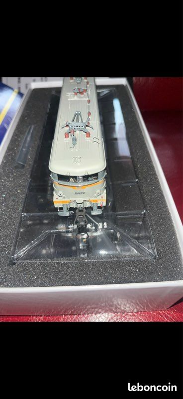 REE MODELES MB-142 Locomotive électrique BB-16019 « La Chapelle », SNCF, Modélisme ferroviaire - Échelle 1:87 - (H0) - Locomotives - France | El Taller del Modelista