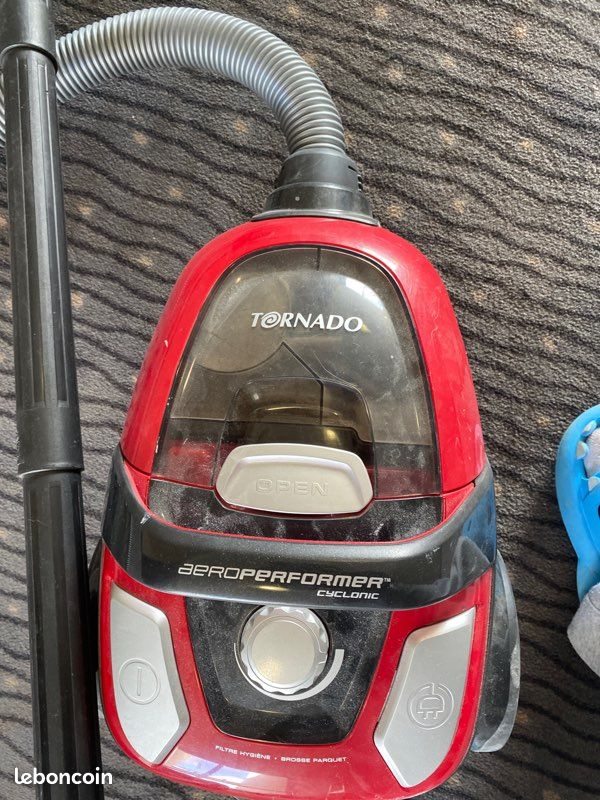 Filtre Eau Filtre Aspirateur Tornado Aeroperformer Cyclonic