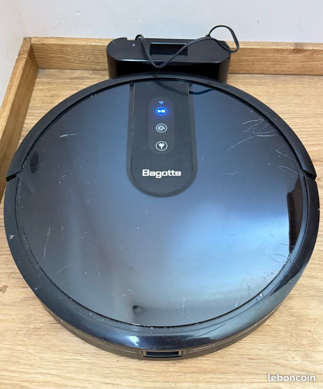 Aspirateur robot (image 1)