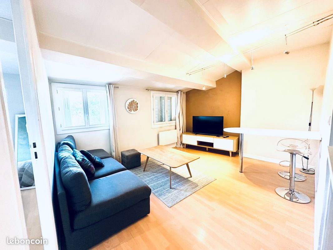 Appartement 2 pièces 35 m² · à Aix-en-Provence · 35 m² · 890 €/mois