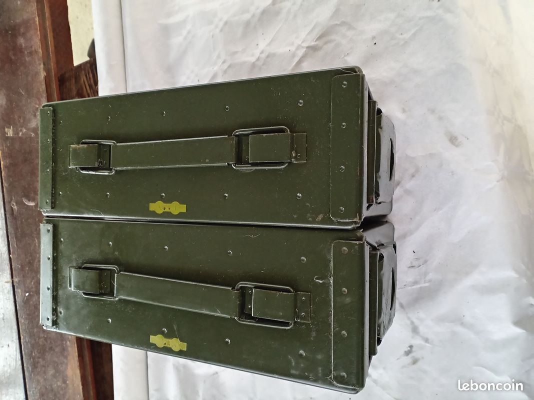 Lot de 2 caisses à munitions US vides (image 2)