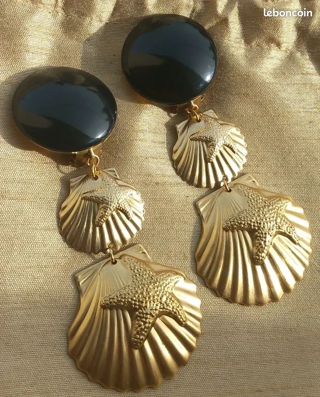 Boucles D'oreilles Clips Vintage En Argenté Avec Pierre Bordeaux Violine - Occasion, état à Voir