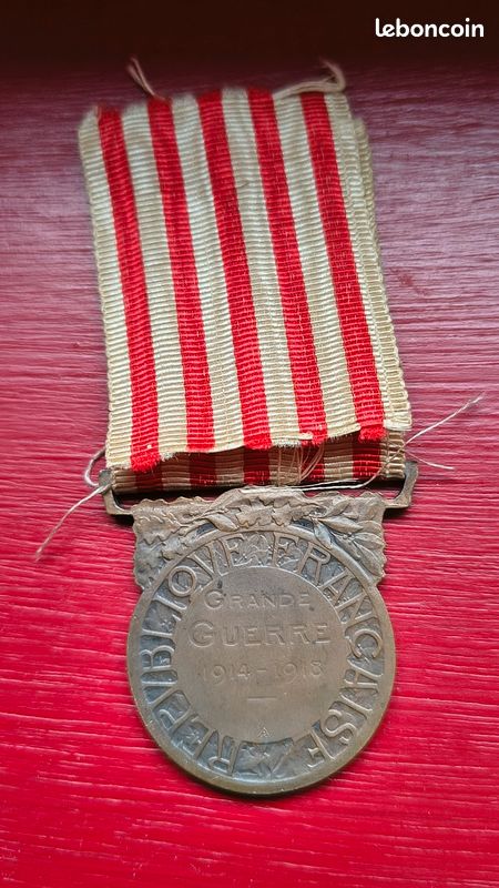 MEDAILLE DE VERDUN (Vernier)-Grande Guerre 1914/18-Rare French Verdun