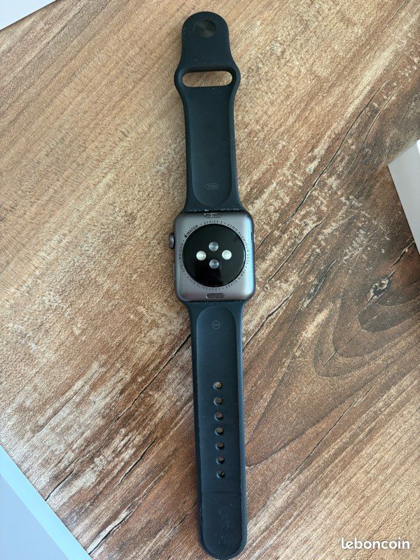 Apple Watch (image 3)