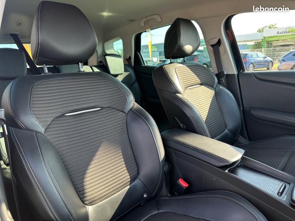 Renault Scénic 1.7 Blue dCi - 120 2019 IV MONOSPACE Intens PHASE 1 (image 17)