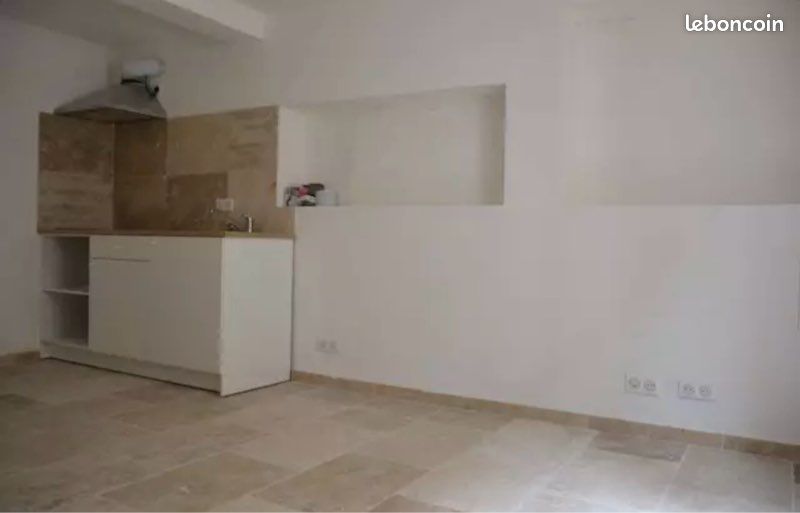 Appartement 1 pièce 26 m² · au Luc · 26 m² · 450 €/mois