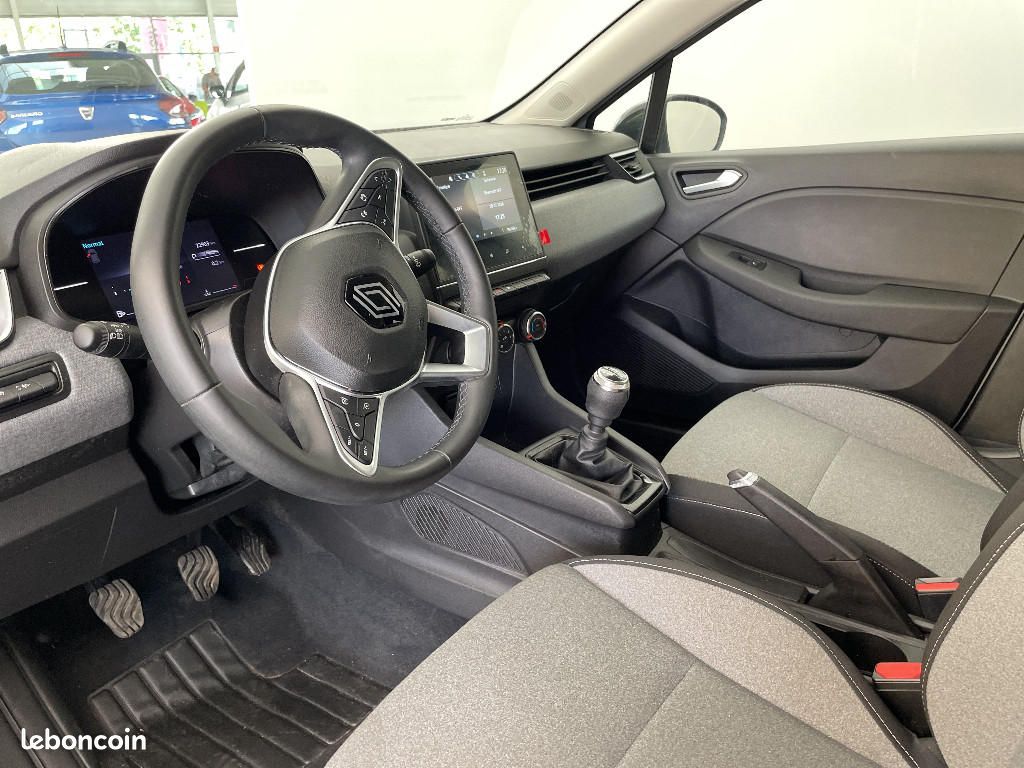 Renault Clio V TCe 90 Evolution (image 18)