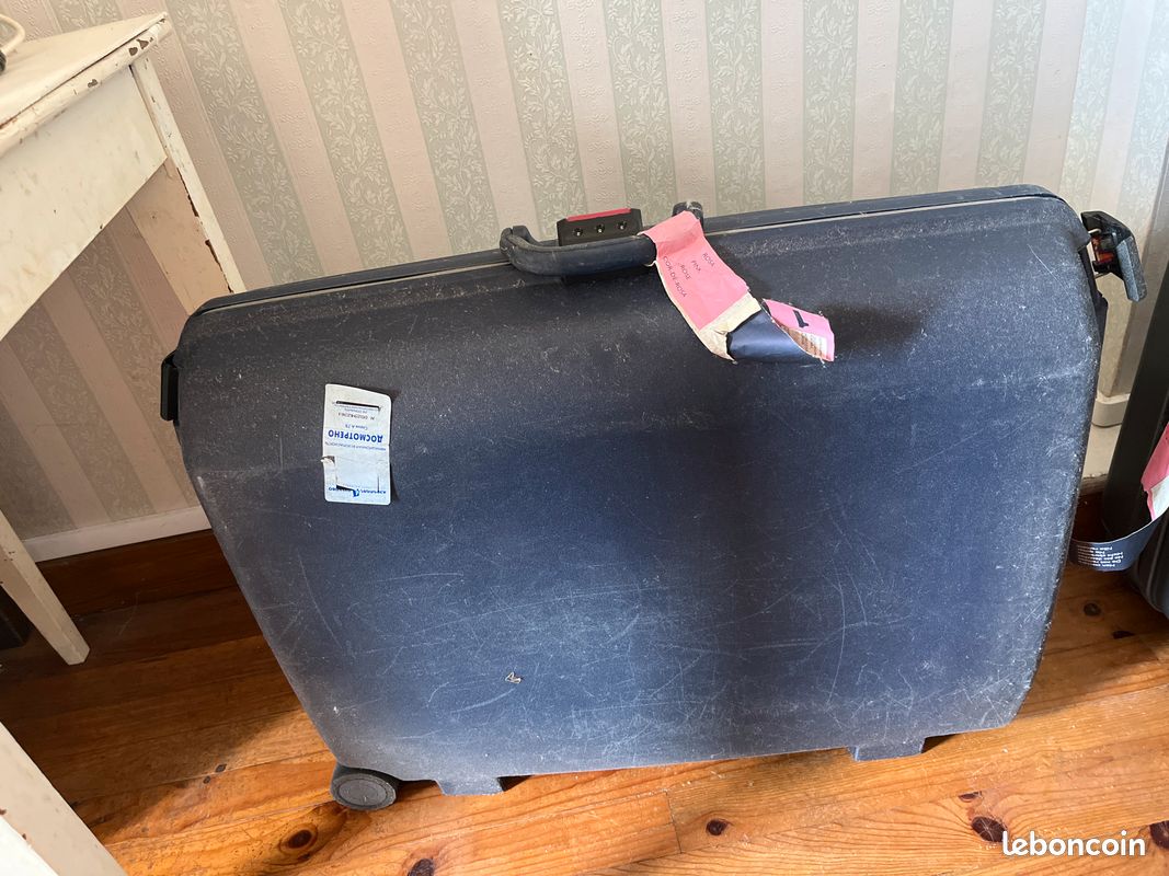 Valise rigide Samsonite - Vanity / Mallette avec code