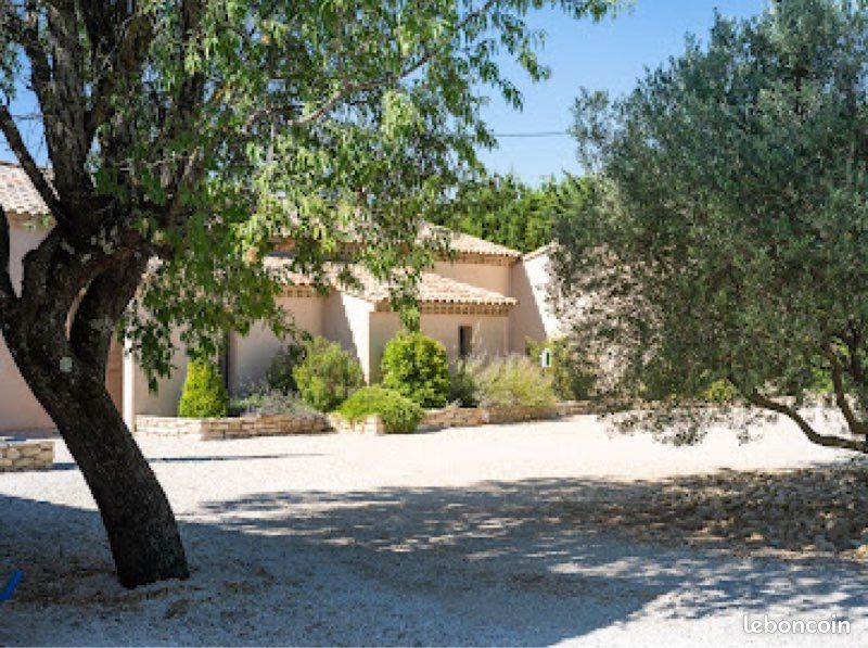 Maison 3 pièces 150 m² · à Sarrians · 150 m² · 780 000 €