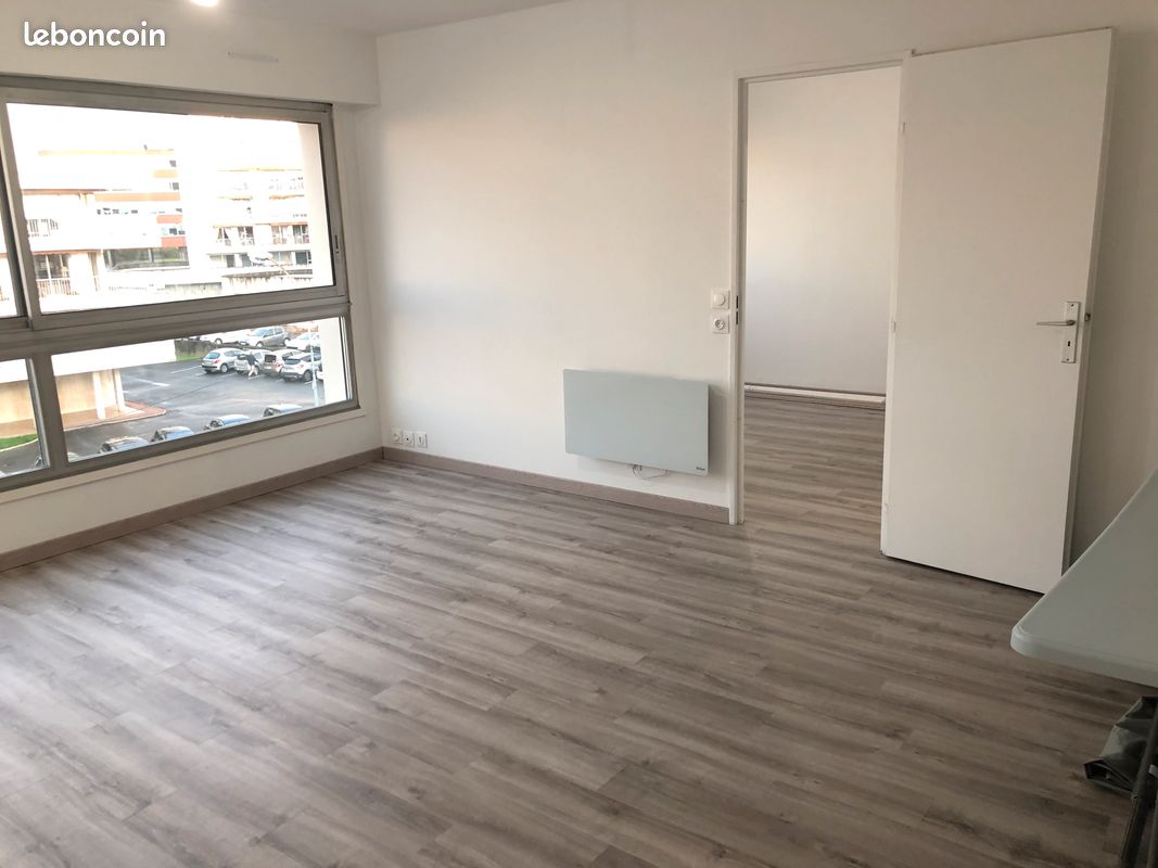 Parking 2 pièces 43 m² · à Marcq-en-Baroeul · 43 m² · 780 €