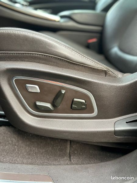 Renault ESPACE V 1.6 DCI 160CH ENERGY INITIALE PARIS EDC (image 7)