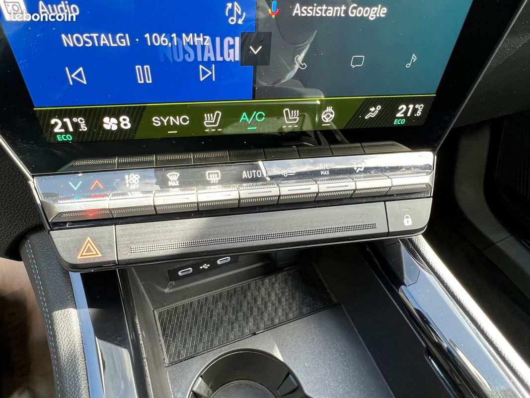 Renault Austral esprit Alpine full hybrid E-Tech 200 -25 (image 17)