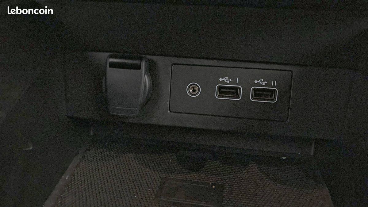 Renault clio tce 90 ch gsr2 techno (image 25)