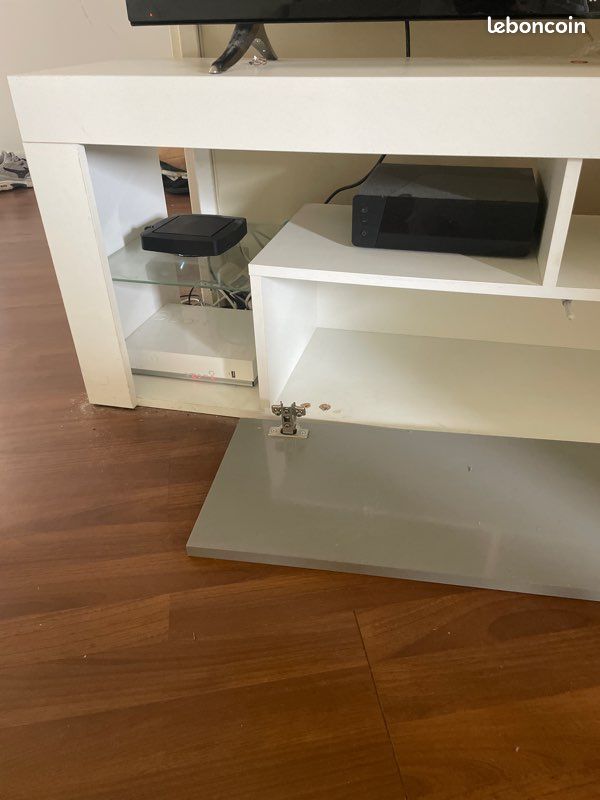 Meuble télé (image 3)