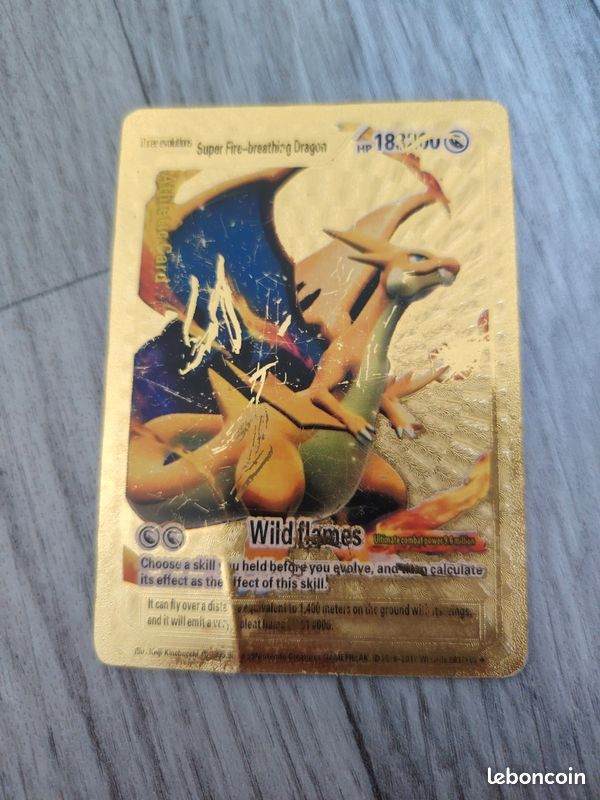 Carte ultra rara Dracaufeu or de 1995 - Collection Carte ultra rara Dracaufeu or de 1995 - Collection