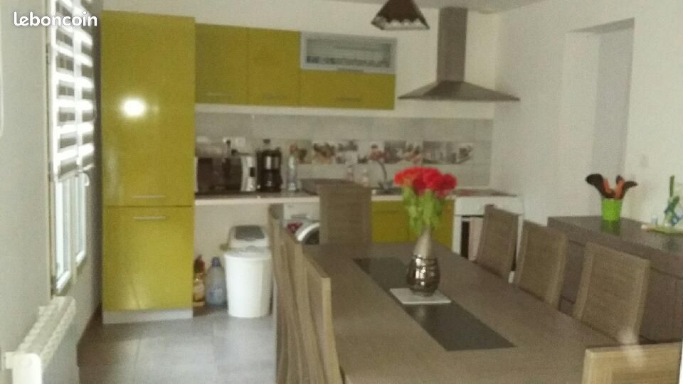 Appartement 4 pièces 90 m² · à Saumur · 90 m² · 750 €/mois