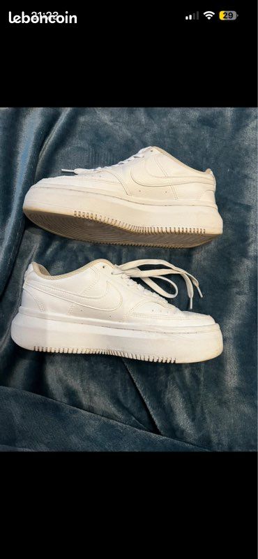 Nike Air Force Sage Slow blanche taille 39 Chaussures