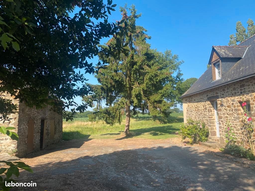 Maison 5 pièces 127 m² · à Juvigné · 127 m² · 246 000 €
