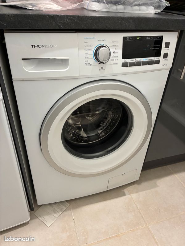 Lave-linge Thomson 7 kg - 1400 tr/min - A+++ - très peu utilisé (image 1)