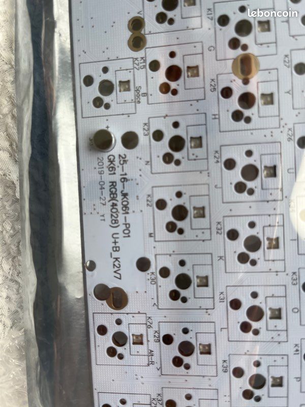 Circuit pour clavier ordinateur (image 3)