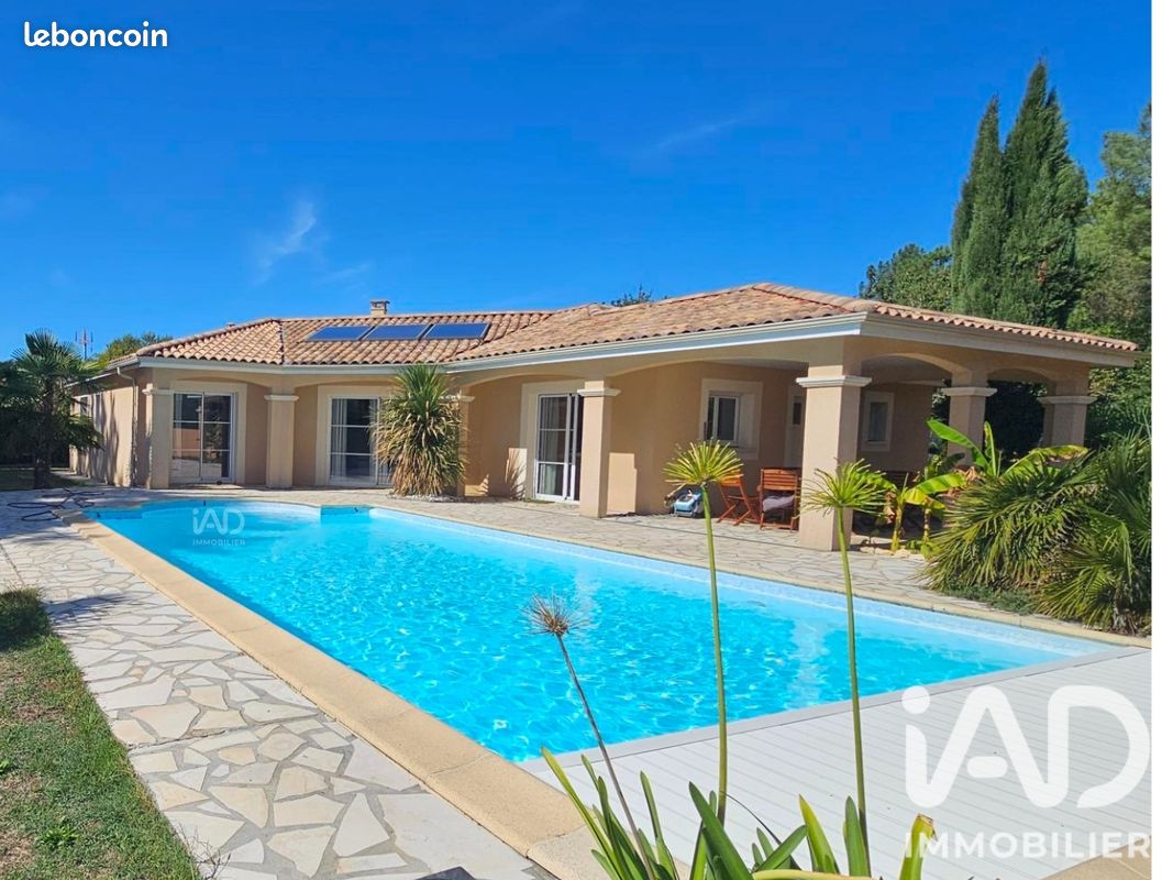 Maison 6 pièces 115 m² · à Carcans · 115 m² · 572 000 €