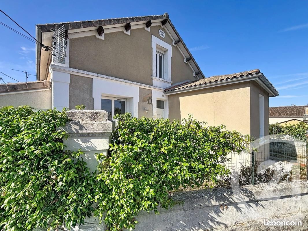 Maison 5 pièces 93 m² · à Ruelle-sur-Touvre · 93 m² · 197 950 €