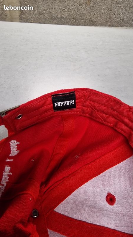 Casquette Ferrari (image 2)