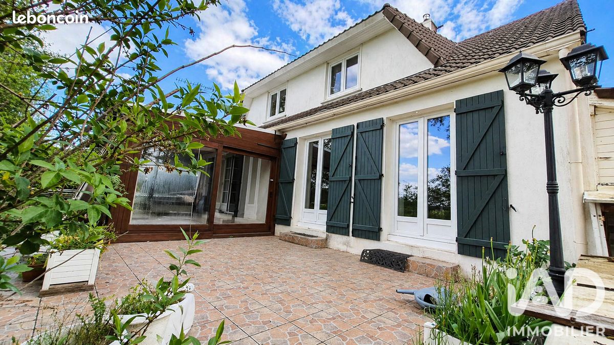Maison 7 pièces 170 m² · à Briis-sous-Forges · 170 m² · 299 000 €