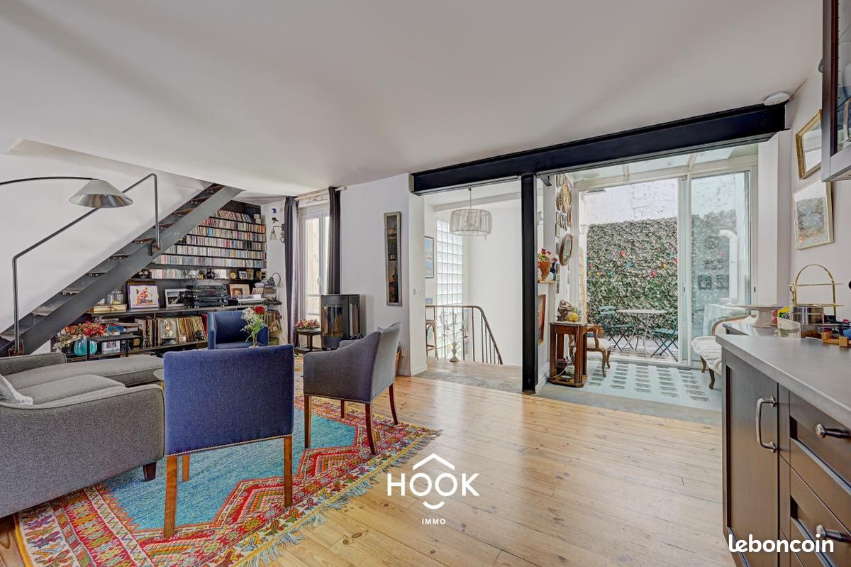 Maison 7 pièces 240 m² · à Paris · 240 m² · 2 500 000 €