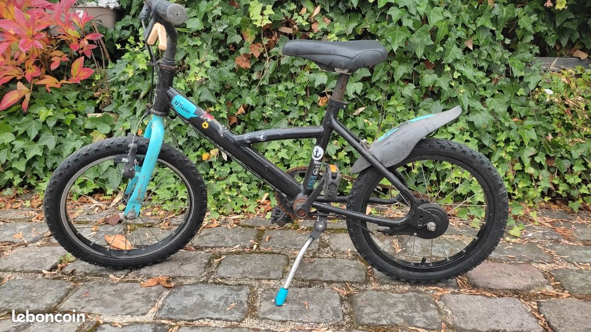 Vélo enfant BMX 16 pouces Vélos