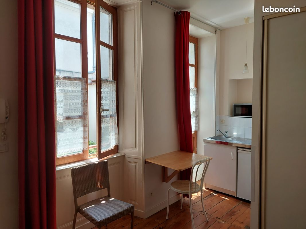 Appartement 1 pièce 21 m² · à La Rochelle · 21 m² · 683 €/mois