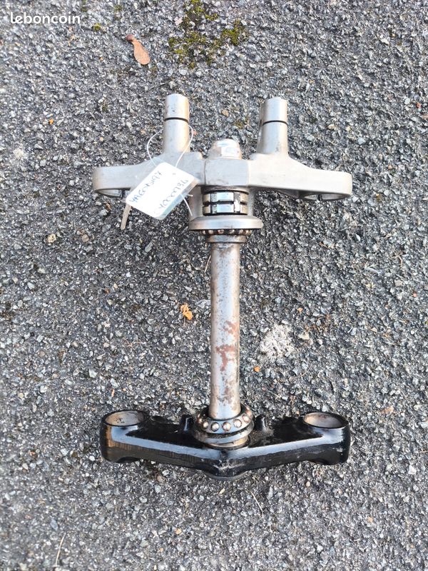 🏍️ Té de fourche supérieur + inférieur YAMAHA 600 DIVERSION – 1992 à 2003 (image 3)