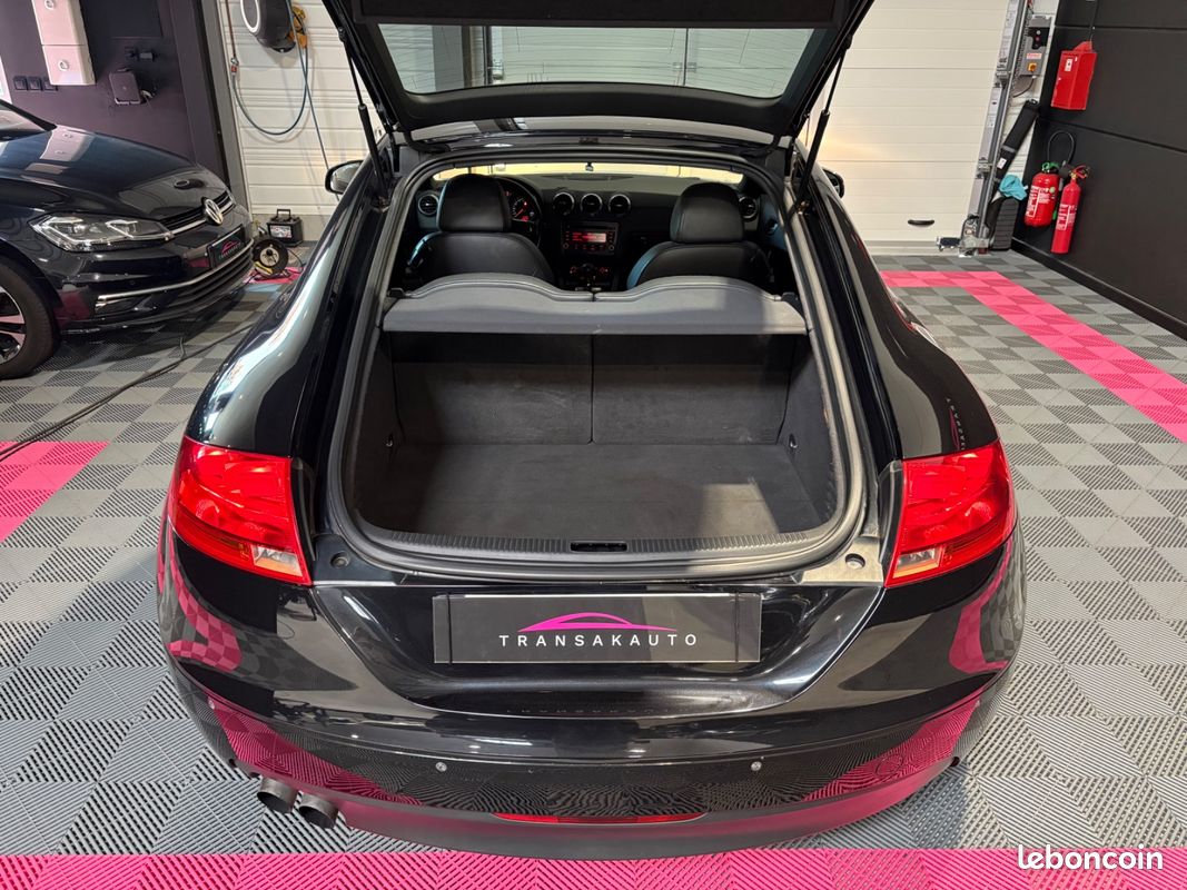 AUDI TT 2.0 TFSI 200ch S-Tronic A / RÉVISION MAI 2026 / DISTRIB AVRIL 2025 / PNEUS AV NEUFS (image 5)
