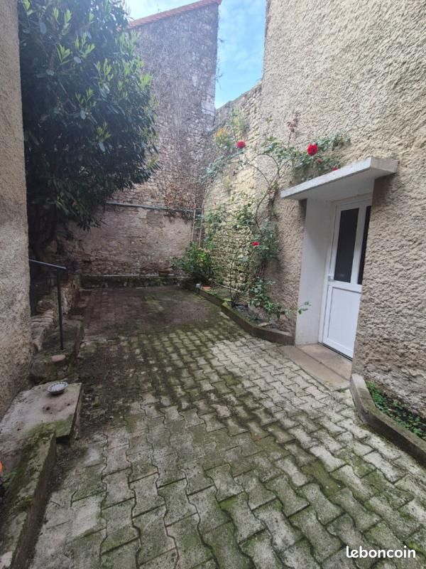 Maison 5 pièces 130 m² (image 1)