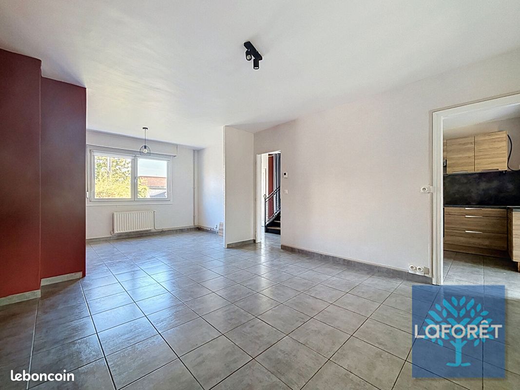 Maison 5 pièces 97 m² · à Valenciennes · 97 m² · 970 €/mois