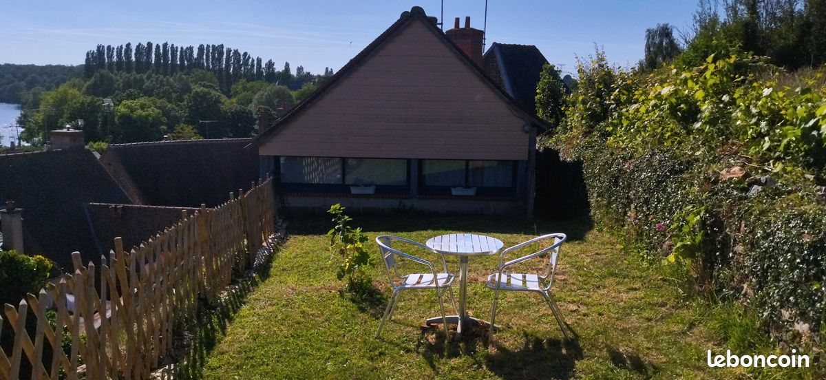 Maison 5 pièces 90 m² · à Avoise · 90 m² · 111 000 €