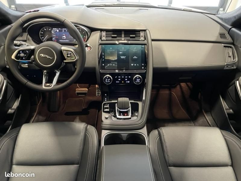 Jaguar E-Pace P200 FlexFuel MHEV 200ch R-Dynamic S (image 8)