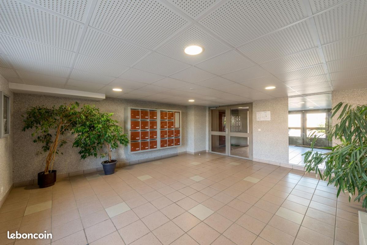 Appartement 1 pièce 34 m² · à Genlis · 34 m² · 261 €