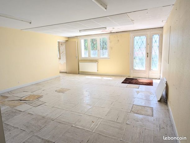 Maison divisible en appartements et terrain détachable — 13