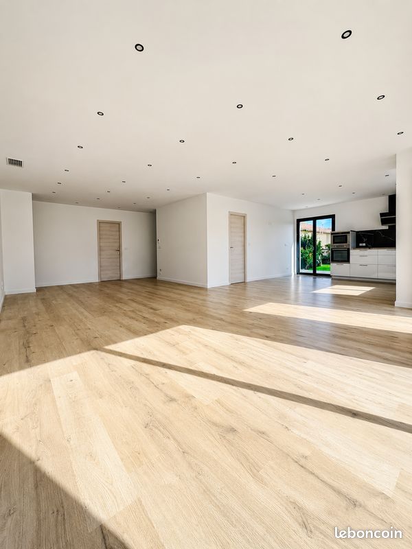 Maison 5 pièces 138 m² · à Poey-de-Lescar · 138 m² · 364 000 €