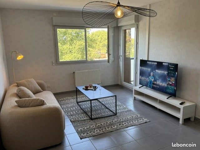Appartement 2 pièces 50 m² · à Besançon · 50 m² · 890 €
