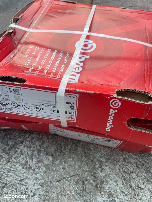 Disques de frein Brembo NEUF Mercedes AMG GLC C63 GLC63 AMG GT (image 3)